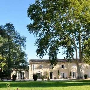 Bed & Breakfast Mas Le 7, Saint-Andiol