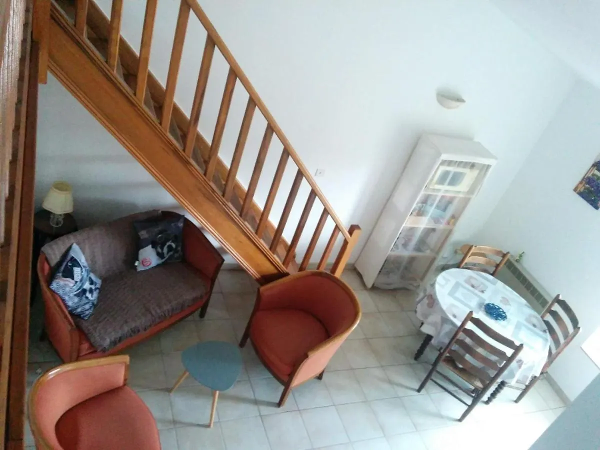 Studio Centre-Ville Cavaillon Apartment